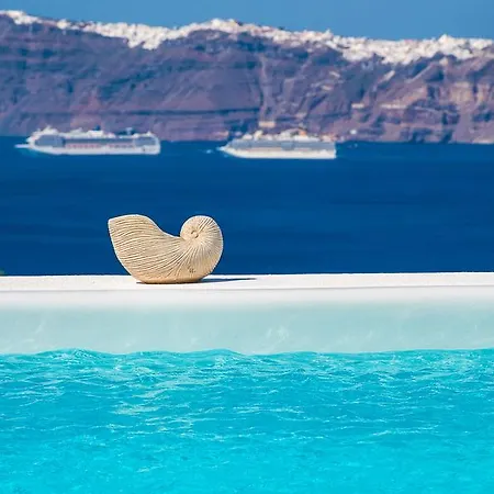 CAPE 9 Villas&Suites
